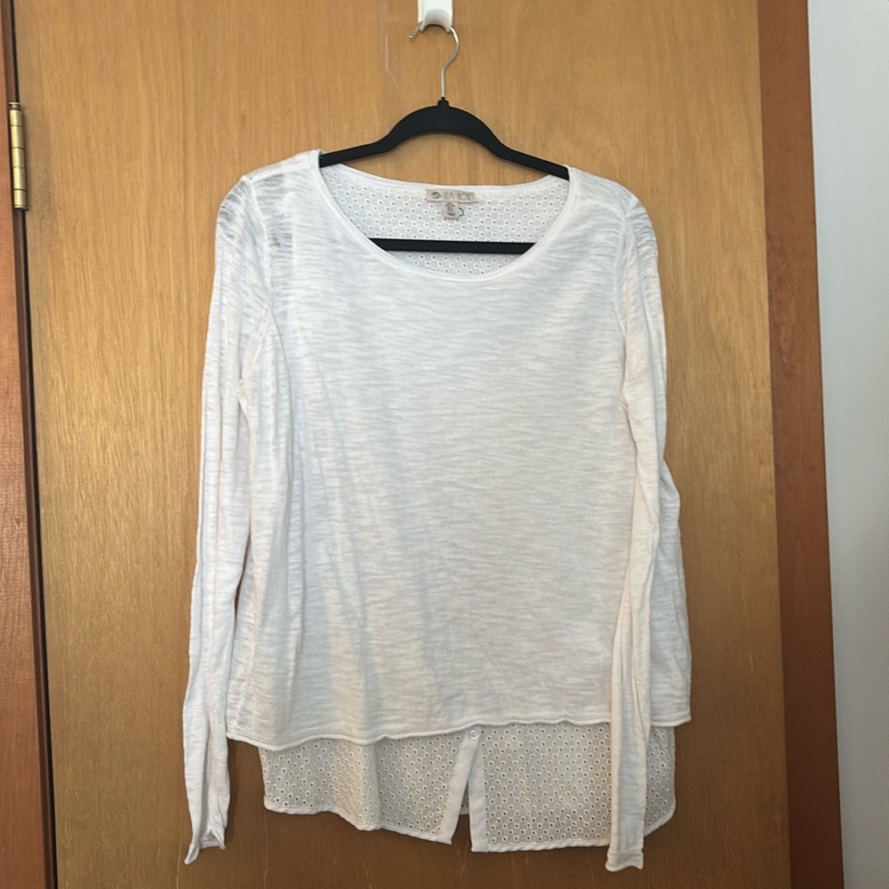 Lila Rose white layered top Top- size Lg long sleeve